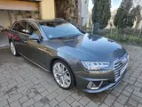 Audi A4 - 4