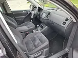 Volkswagen Tiguan - 5