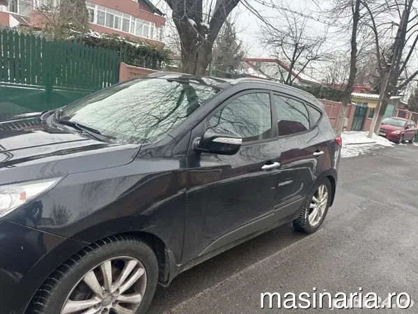 Hyundai ix35 #9
