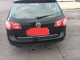 Volkswagen Passat - 3