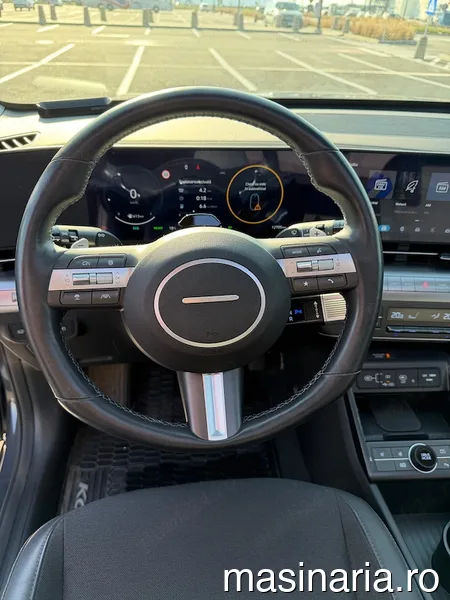 Hyundai KONA #7