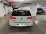 Volkswagen Golf - 5