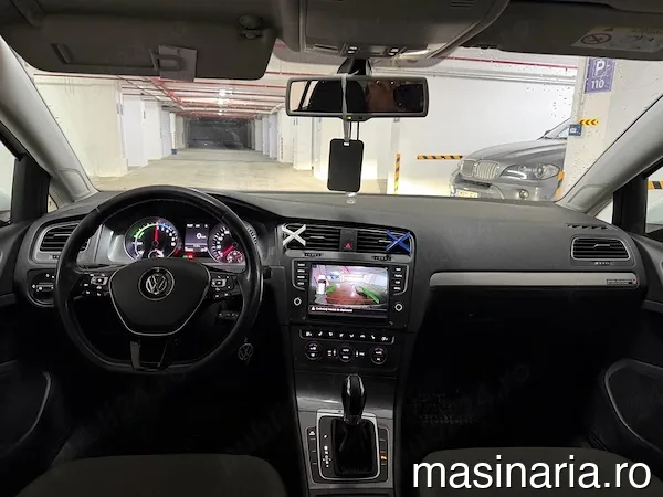Volkswagen Golf #10