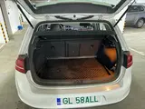 Volkswagen Golf - 12