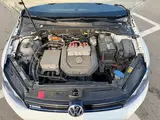 Volkswagen Golf - 13