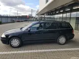 Volkswagen Passat - 2