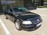 Volkswagen Passat - 3