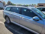 Volkswagen Passat - 6