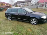 Volkswagen Passat - 3