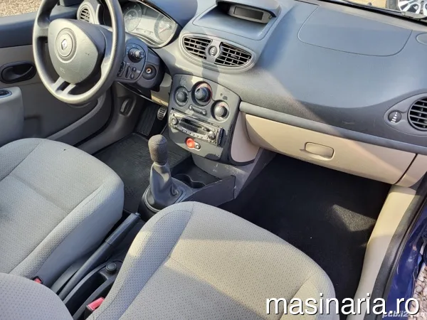 Renault Clio #7