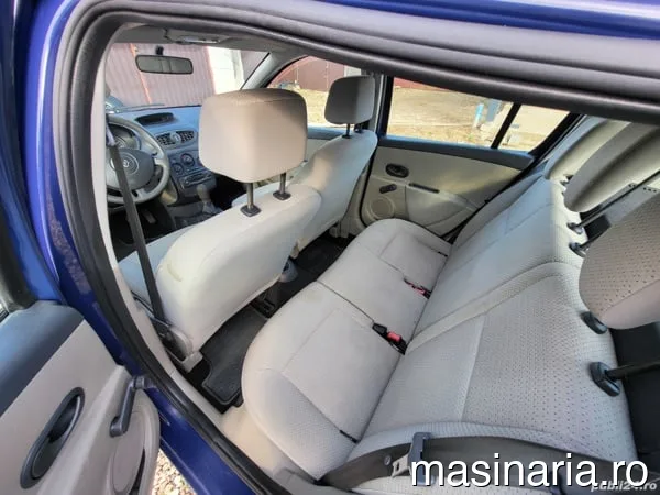 Renault Clio #10