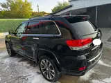 Jeep Grand Cherokee - 1