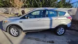 Ford Kuga - 2
