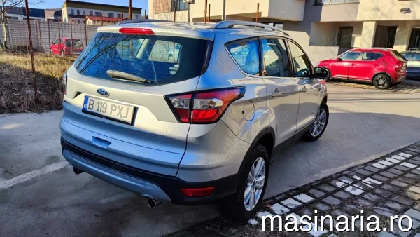 Ford Kuga #4
