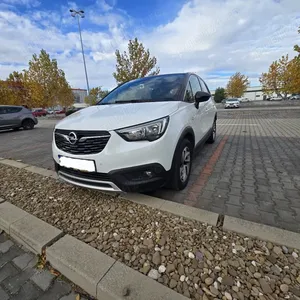 Opel Crossland (X)