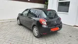 Renault Clio - 8