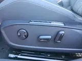 Volkswagen Golf - 6