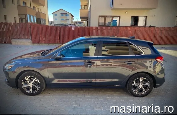 Hyundai i30 #1