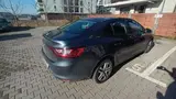 Renault Megane - 2