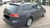 Volkswagen Golf - 8