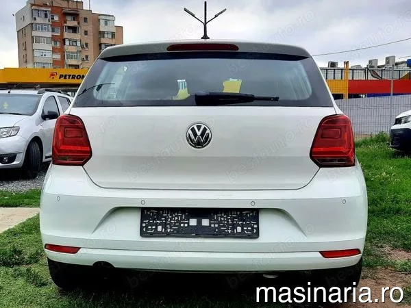 Volkswagen Polo #8