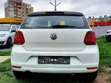 Volkswagen Polo - 8