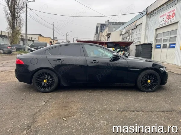 Jaguar XE #3