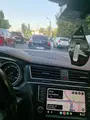 Volkswagen Tiguan - 1