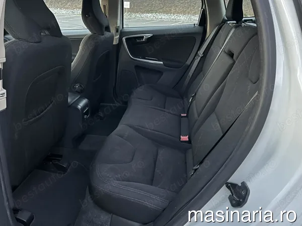 Volvo XC60 #8