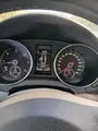 Volkswagen Golf - 2