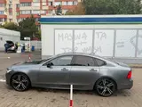 Volvo S90 - 4