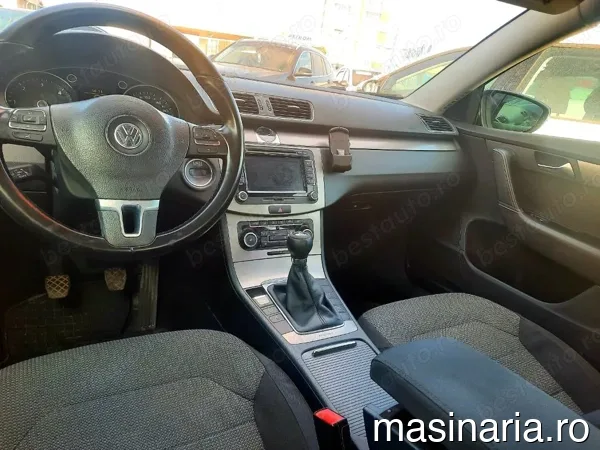 Volkswagen Passat #4
