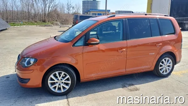 Volkswagen Touran #2
