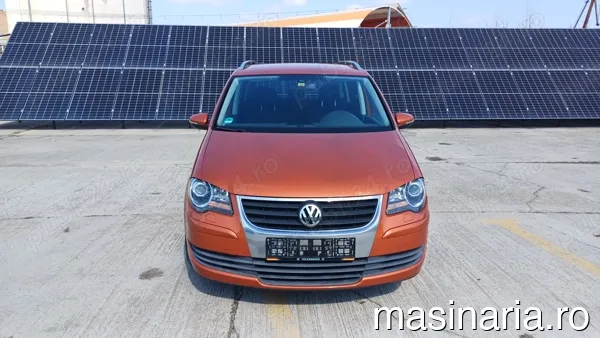 Volkswagen Touran #3
