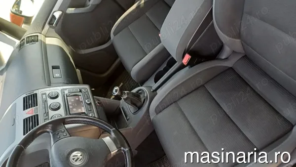Volkswagen Touran #6