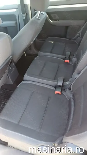 Volkswagen Touran #12