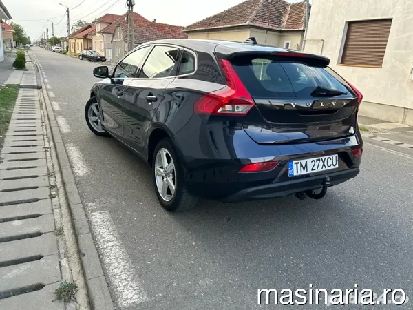 Volvo V40 #2