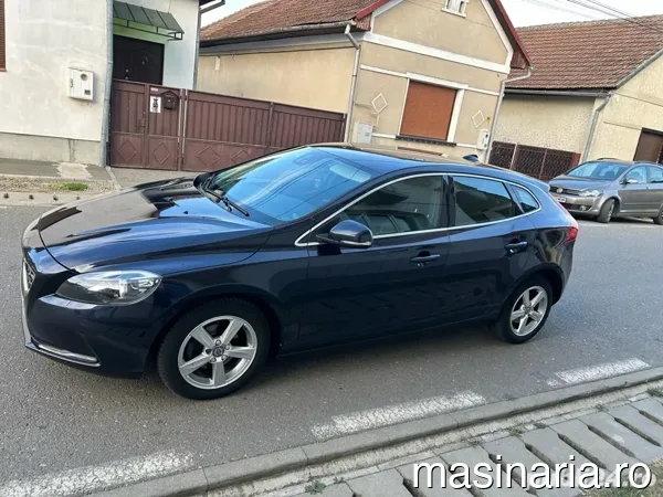 Volvo V40 #5