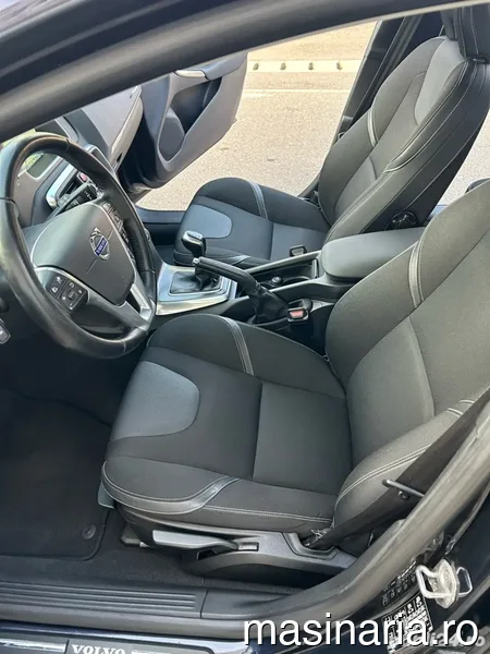 Volvo V40 #6