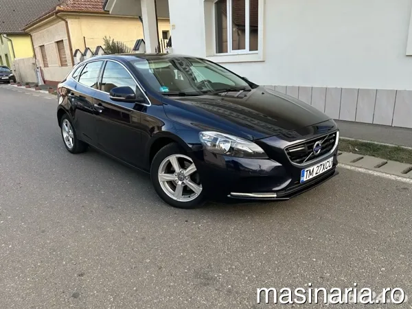 Volvo V40 #9