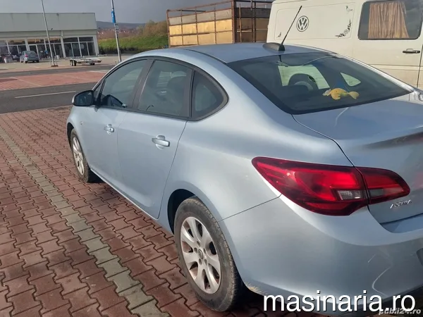 Opel Astra #4