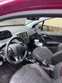 Peugeot 2008 - 8