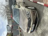 Volkswagen Golf - 1