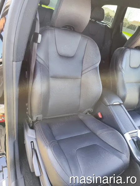 Volvo XC60 #6