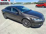 Volkswagen Passat CC - 9