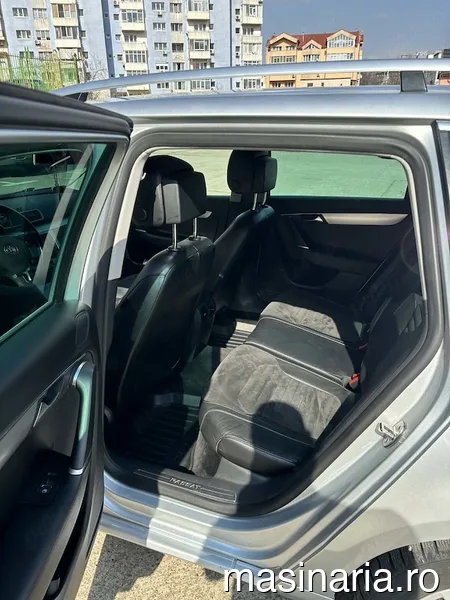 Volkswagen Passat #4