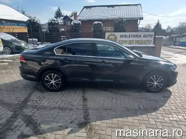 Volkswagen Passat #2