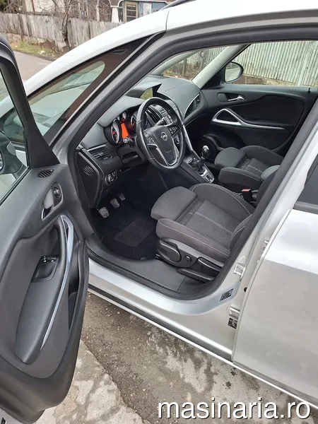 Opel Zafira #6