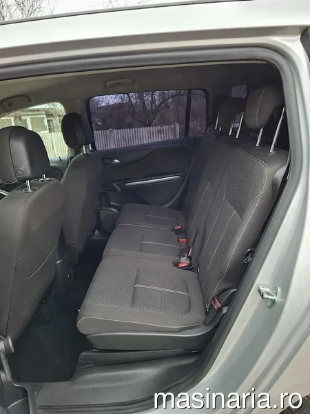 Opel Zafira #8