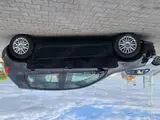 Volkswagen Golf - 6